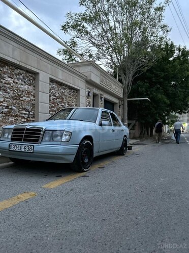 Mercedes E 200 1992, 500,000 km - 2.0 l - Bakı
