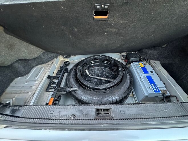 Mercedes C 200 2000, 286,000 km - 2.0 l - Saatlı