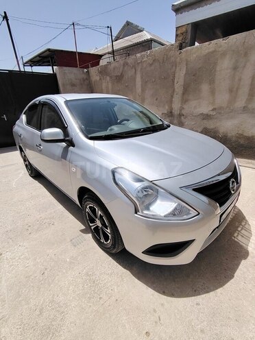Nissan Sunny 2014, 111,000 km - 1.5 л - Bakı