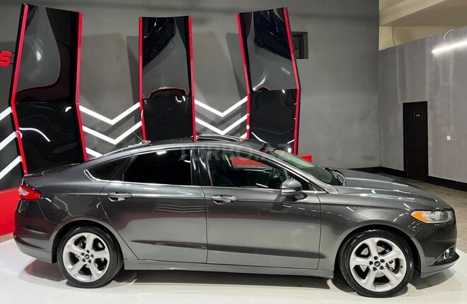 Ford Fusion (North America) 2015, 193,121 km - 1.5 л - Sumqayıt