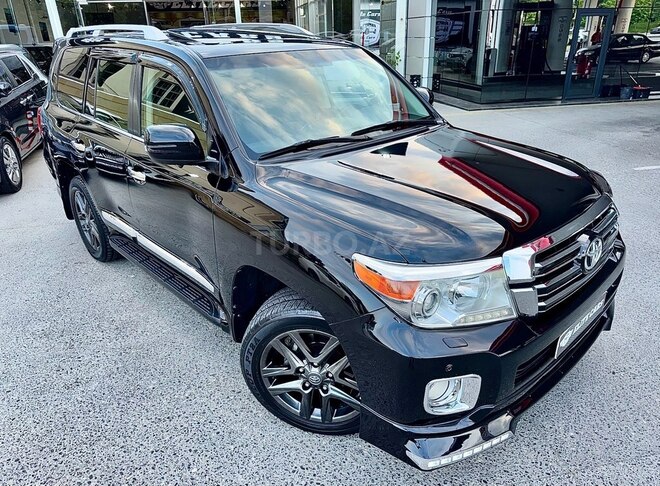 Toyota Land Cruiser-31
