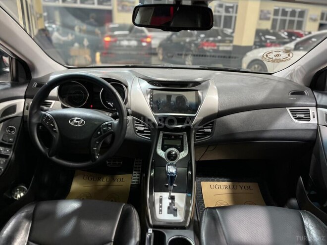 Hyundai Elantra 2011, 177,077 km - 1.8 l - Astara