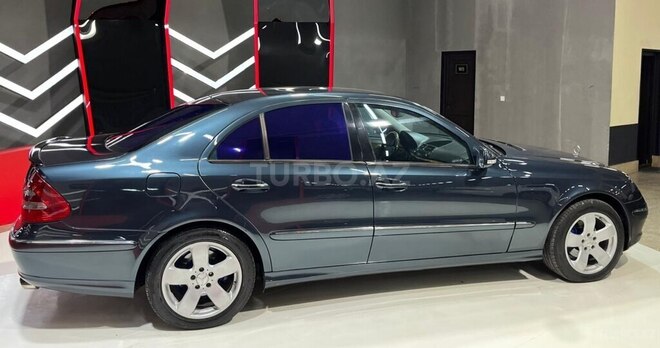 Mercedes E 270 2002, 290,090 km - 2.7 l - Sumqayıt