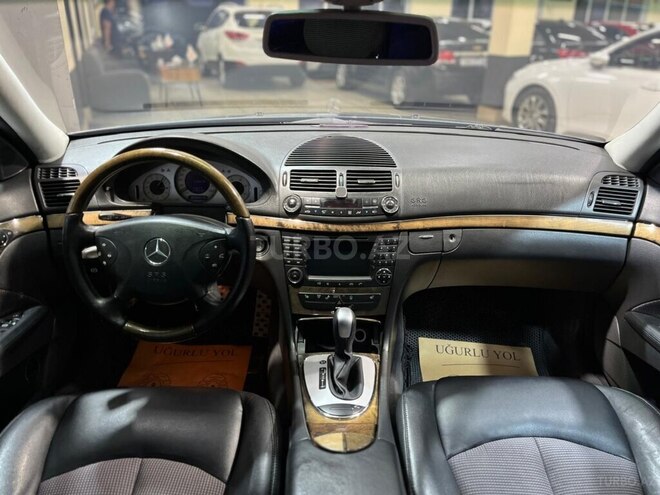Mercedes E 270 2002, 290,090 km - 2.7 l - Sumqayıt
