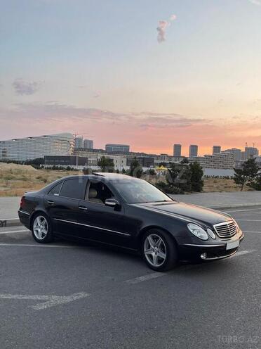 Mercedes E 320 2002, 271,000 km - 3.2 l - Bakı