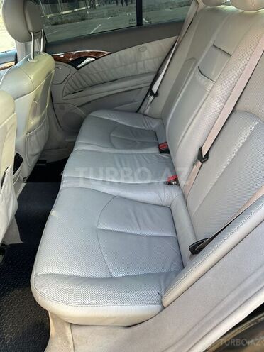 Mercedes E 320 2002, 271,000 km - 3.2 l - Bakı
