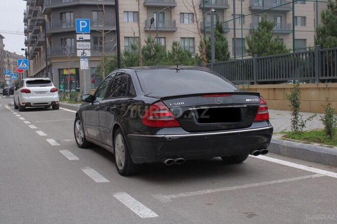 Mercedes E 320 2002, 271,000 km - 3.2 l - Bakı