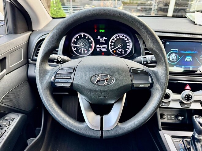 Hyundai Elantra 2019, 43,000 km - 1.6 л - Bakı