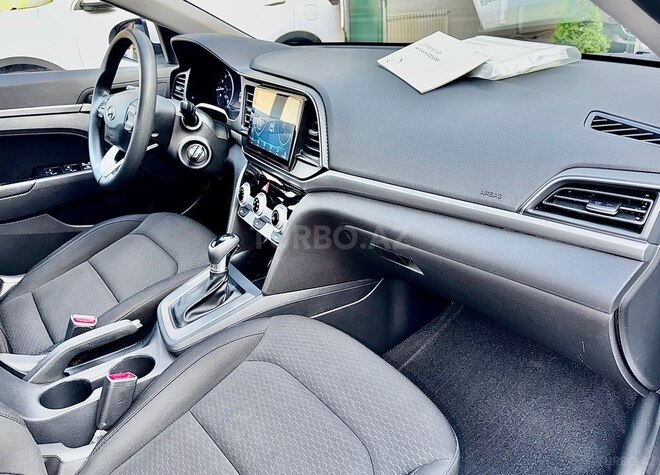 Hyundai Elantra 2019, 43,000 km - 1.6 л - Bakı