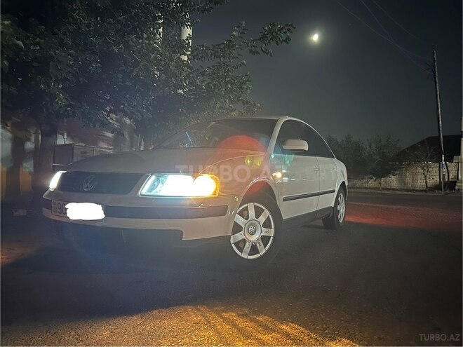 Volkswagen Passat 1999, 415,564 km - 1.8 л - Bakı