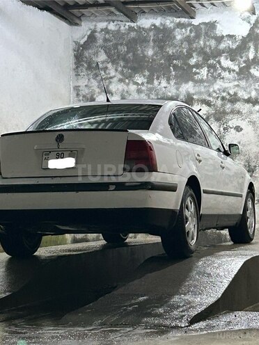 Volkswagen Passat 1999, 415,564 km - 1.8 л - Bakı