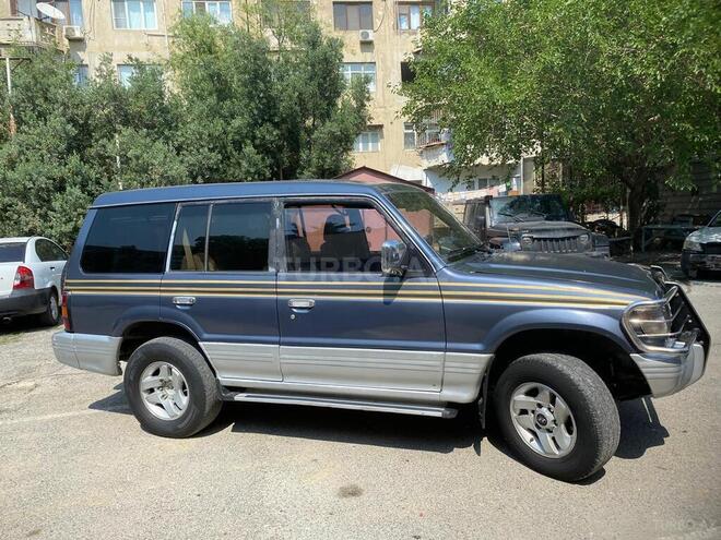 Mitsubishi Pajero 1993, 235,421 km - 2.5 l - Bakı