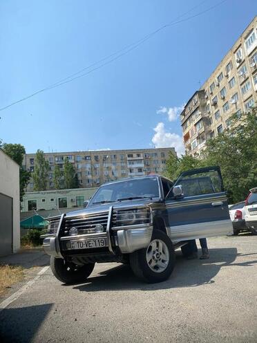 Mitsubishi Pajero 1993, 235,421 km - 2.5 l - Bakı