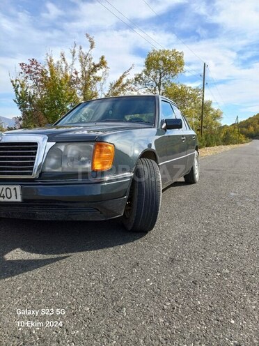 Mercedes E 200 1992, 555,555 km - 2.0 l - Şəki