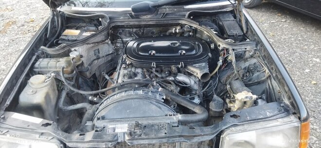 Mercedes E 200 1992, 555,555 km - 2.0 l - Şəki