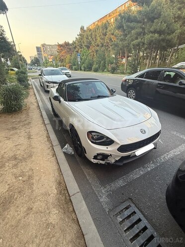 Abarth 124 Spider 2017, 75,400 km - 1.4 l - Bakı