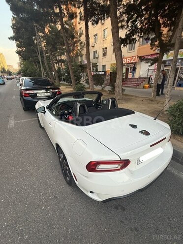 Abarth 124 Spider 2017, 75,400 km - 1.4 l - Bakı