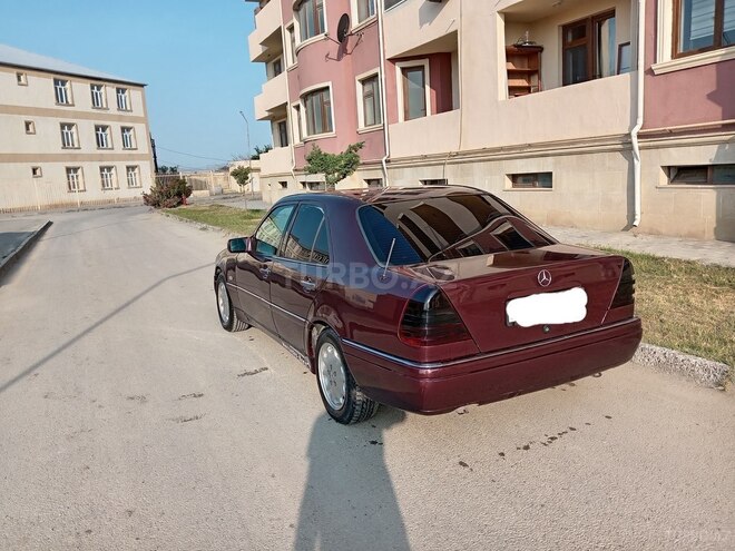 Mercedes C 200 1995, 125,807 km - 2.0 l - Bakı