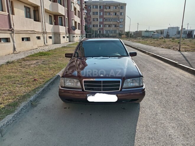 Mercedes C 200 1995, 125,807 km - 2.0 l - Bakı