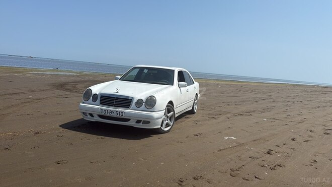 Mercedes E 240 1998, 340,000 km - 2.4 l - Bakı