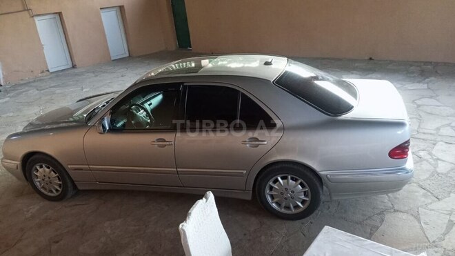 Mercedes E 280 2001, 557,680 km - 2.8 l - Ağstafa
