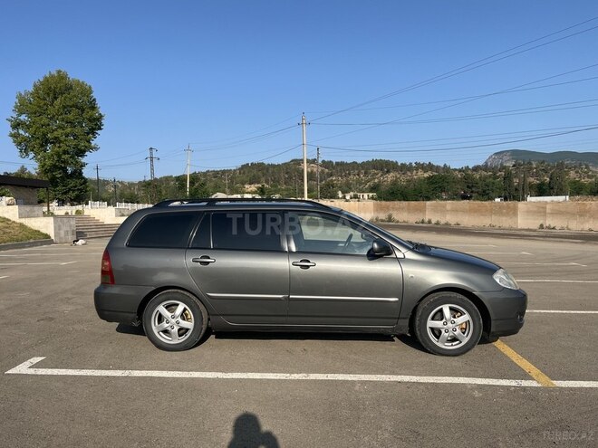 Toyota Corolla 2006, 357,000 km - 1.4 l - Sabirabad