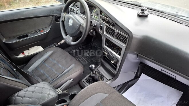 Daewoo Nexia-11