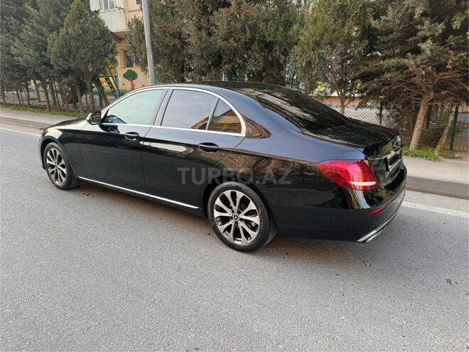 Mercedes E 220 d 2017, 168,000 km - 2.0 l - Bakı