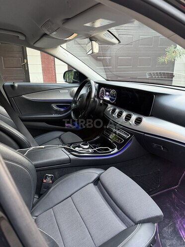 Mercedes E 220 d 2017, 168,000 km - 2.0 l - Bakı