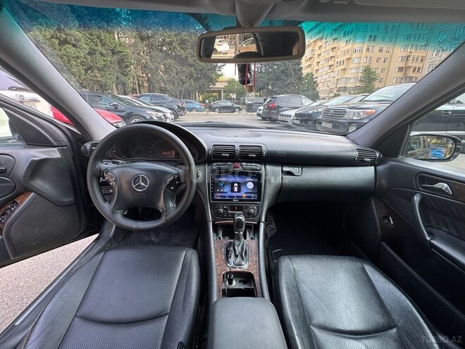 Mercedes C 240 2001, 275,000 km - 2.6 l - Bakı