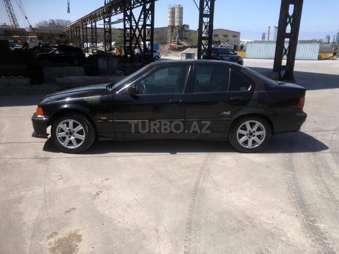 BMW 318 1995, 400,000 km - 1.8 l - Bakı
