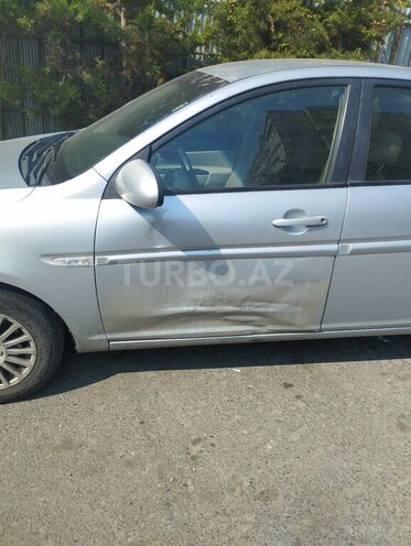 Hyundai Accent 2005, 248,000 km - 1.6 l - Bakı