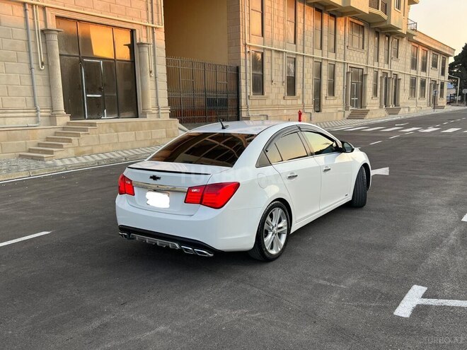Chevrolet Cruze 2013, 282,147 km - 1.4 л - Sumqayıt