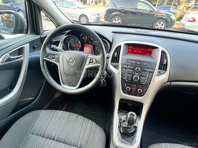 Opel Astra 2011, 186,000 km - 1.3 l - Sumqayıt