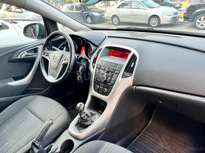 Opel Astra 2011, 186,000 km - 1.3 l - Sumqayıt