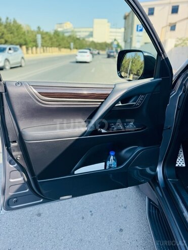 Lexus LX 450d 2017, 120,000 km - 4.5 l - Bakı