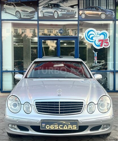 Mercedes E 220 d-1