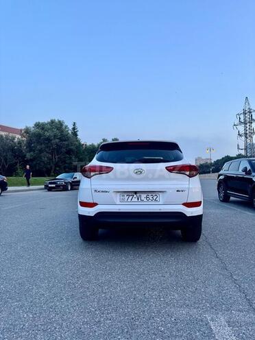 Hyundai Tucson 2015, 150,000 km - 1.7 l - Bakı