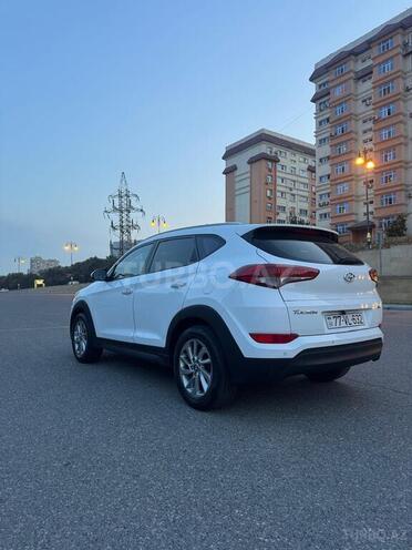Hyundai Tucson 2015, 150,000 km - 1.7 l - Bakı