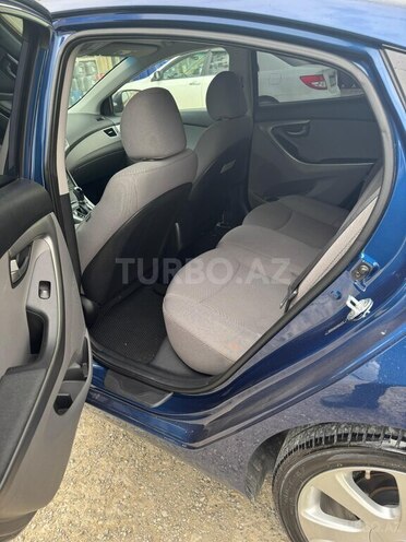 Hyundai Elantra 2015, 193,121 km - 1.8 l - Bakı