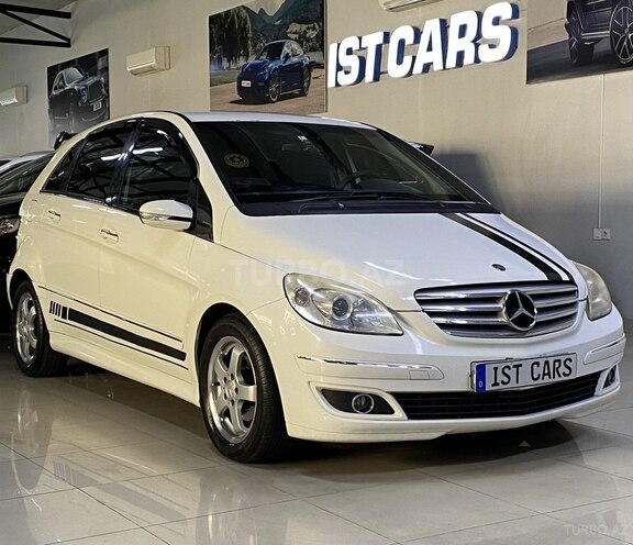 Mercedes B 170-2