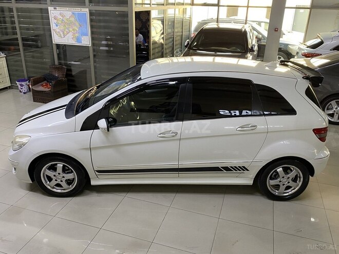 Mercedes B 170-7