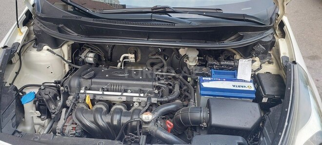 Kia Rio 2012, 122,475 km - 1.4 л - Bakı