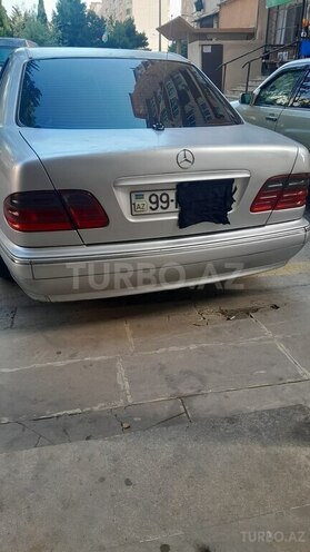 Mercedes E 220 d 1998, 479,547 km - 2.2 l - Bakı