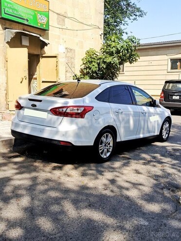 Ford Focus (North America) 2012, 173,374 km - 1.6 l - Bakı
