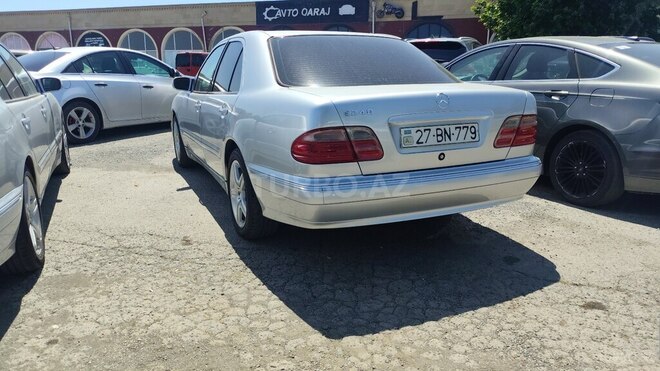 Mercedes C 240 2000, 280,000 km - 2.4 l - Bakı