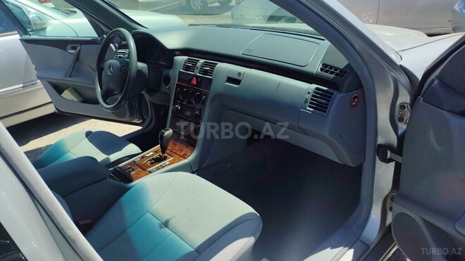 Mercedes C 240 2000, 280,000 km - 2.4 l - Bakı