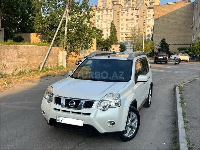 Nissan X-Trail 2014, 281,000 km - 2.5 l - Bakı