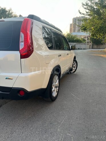 Nissan X-Trail 2014, 281,000 km - 2.5 l - Bakı