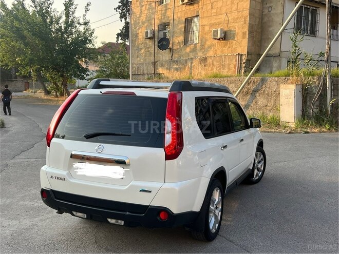 Nissan X-Trail 2014, 281,000 km - 2.5 l - Bakı